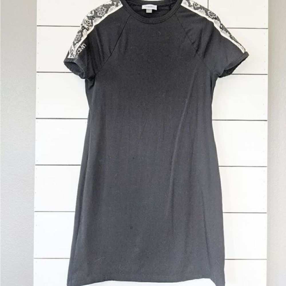 Calvin Klein Black Snakeskin T-Shirt Dress Small